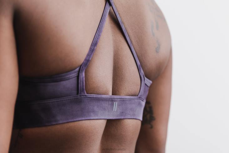 6DJZ1034 Women High-Neck Sports Bra Nobull