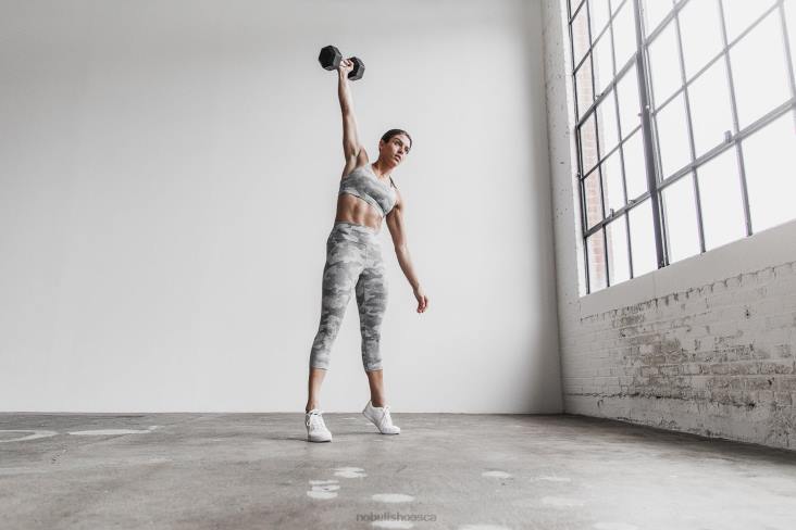 6DJZ1088 Women High-Rise Crop Nobull