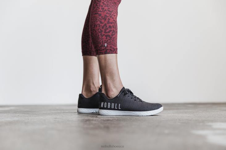 6DJZ1093 Women High-Rise Crop Nobull