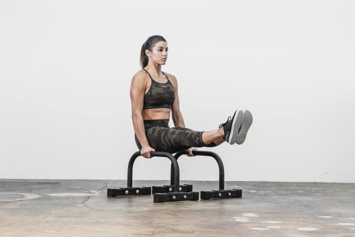 6DJZ1094 Women High-Rise Crop Nobull