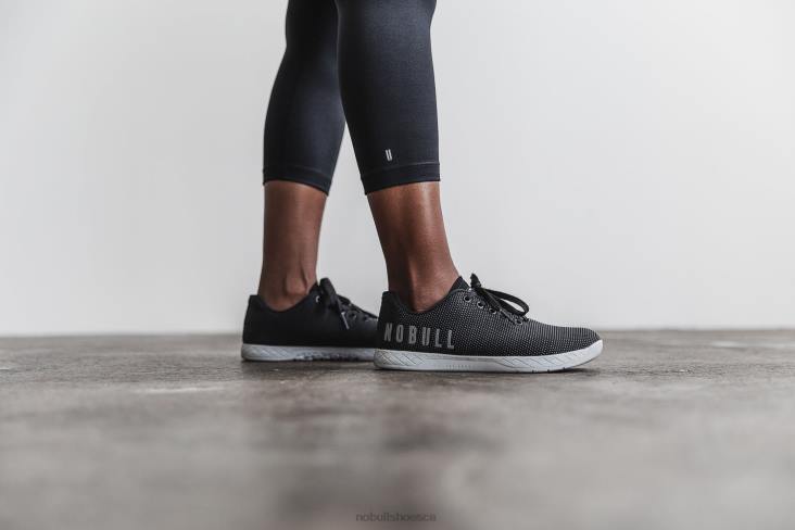 6DJZ1099 Women High-Rise Crop Nobull