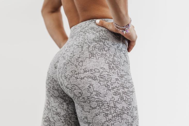 6DJZ1100 Women High-Rise Crop Nobull