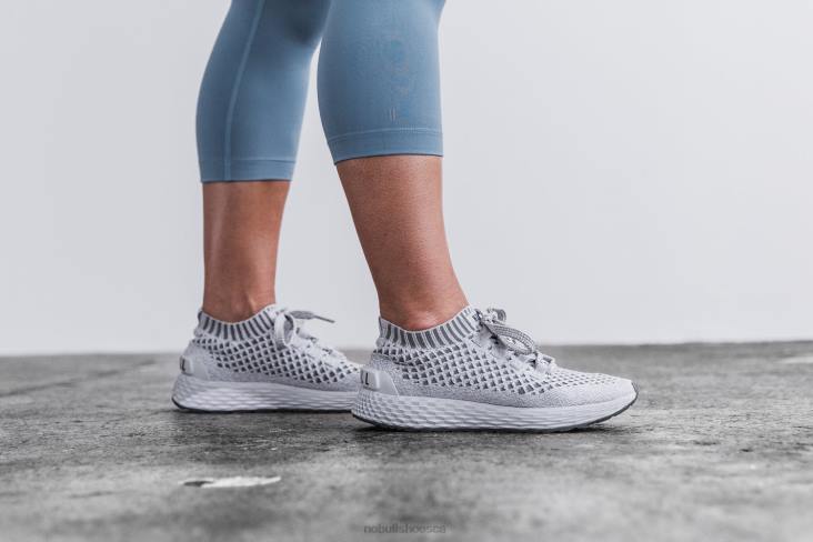 6DJZ1106 Women High-Rise Crop Nobull