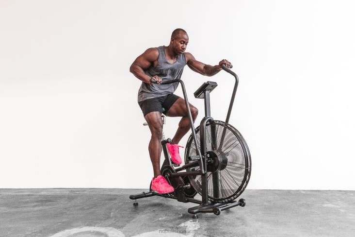 6DJZ112 Men Neon Pink Camo Trainer+ Nobull