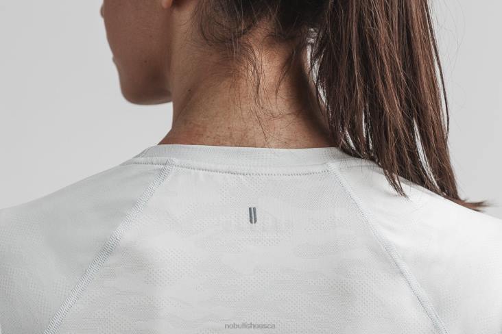 6DJZ1151 Women Lightweight Textured Long Sleeve Tee Nobull