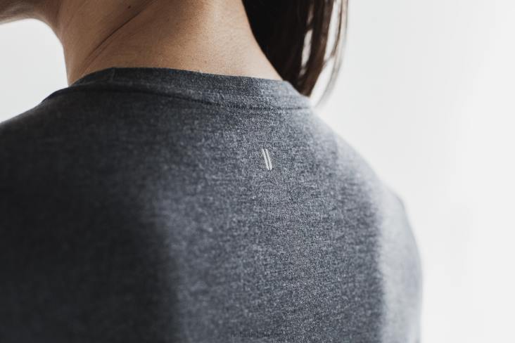 6DJZ1167 Women Long Sleeve Tee Nobull