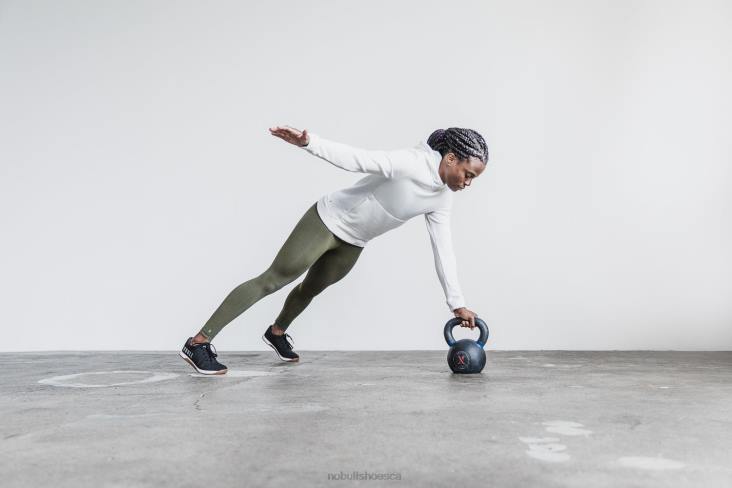 6DJZ1170 Women Performance Pullover Hoodie Nobull