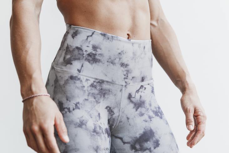 6DJZ1233 Women High-Rise Crop Nobull