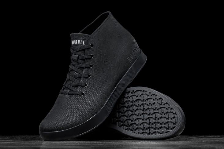 6DJZ13 Men Black Canvas Mid Trainer Nobull
