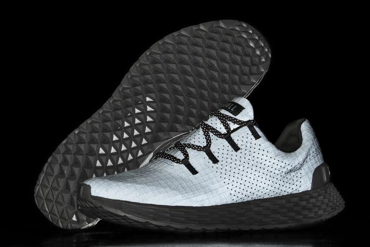 6DJZ141 Men Dark Grey Reflective Ripstop Runner Nobull