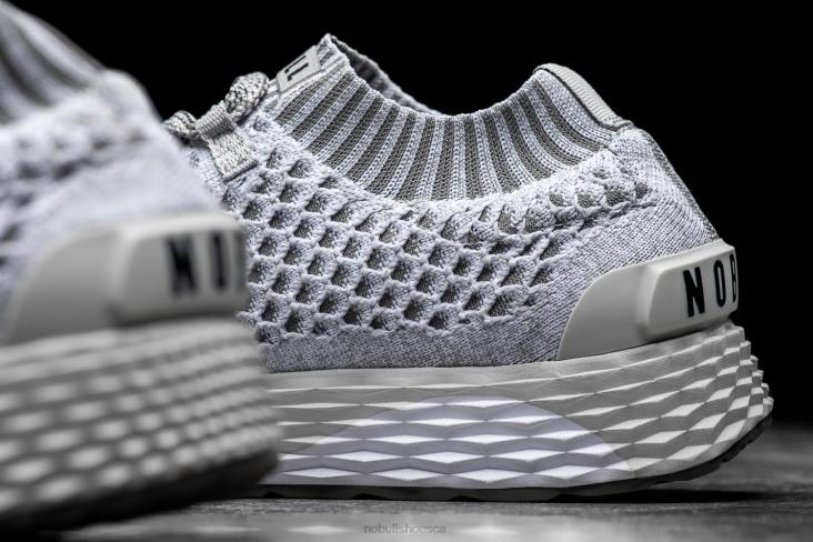 6DJZ143 Men Cool Grey Knit Runner Nobull