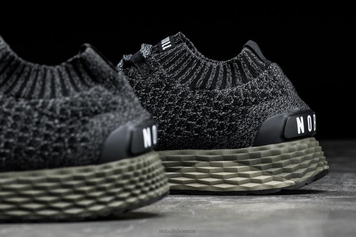 6DJZ144 Men Black Ivy Knit Runner Nobull