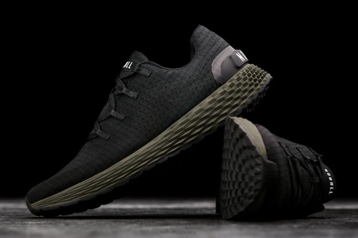 6DJZ146 Men Black Ivy Ripstop Runner Nobull