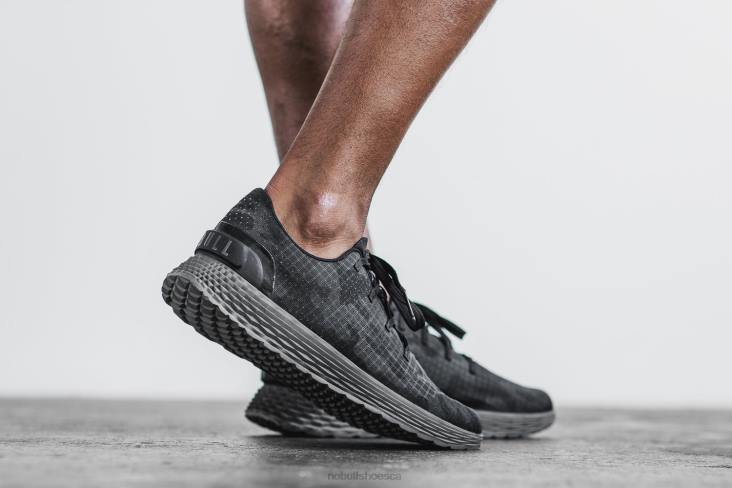 6DJZ157 Men Night Camo Ripstop Runner Nobull