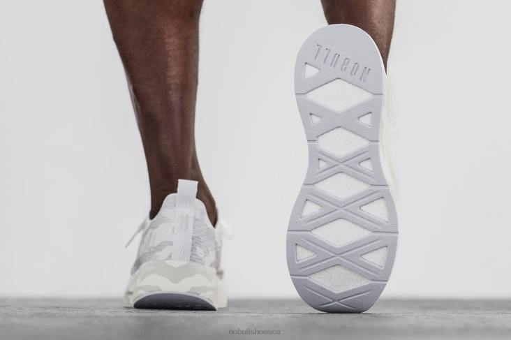 6DJZ175 Men White Camo Runner+ Nobull