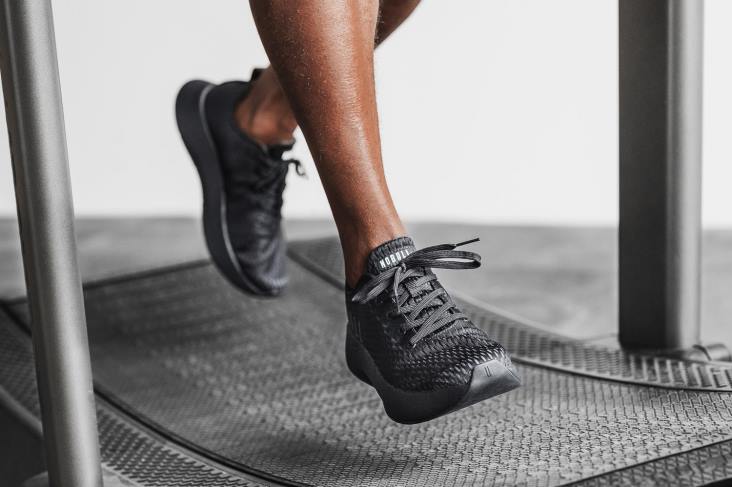 6DJZ177 Men Black Runner+ Nobull