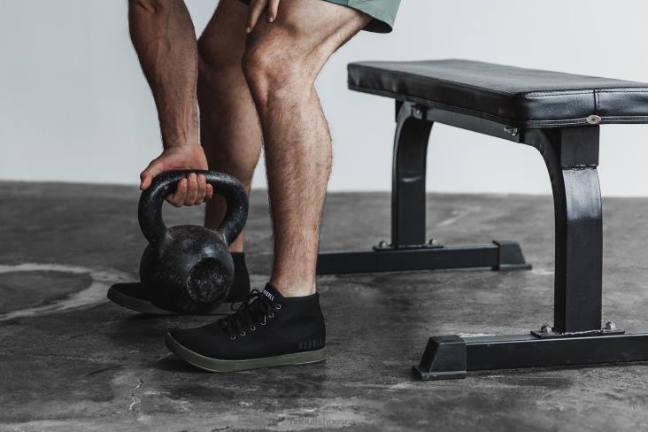 6DJZ18 Men Black Ivy Canvas Mid Trainer Nobull