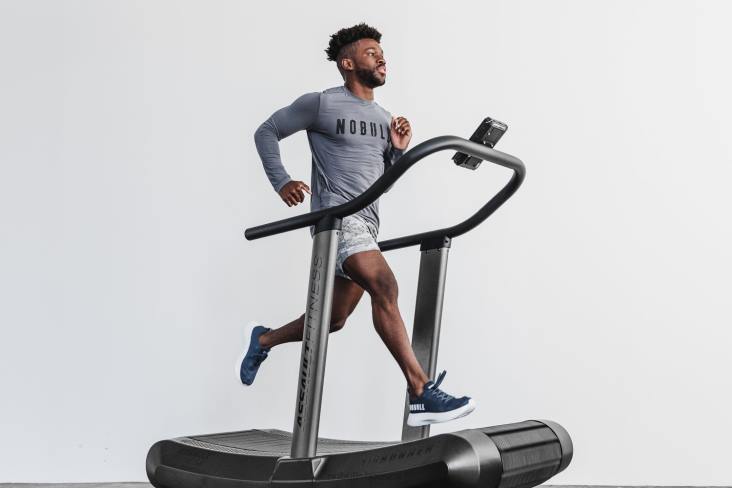 6DJZ183 Men Navy White Runner+ Nobull