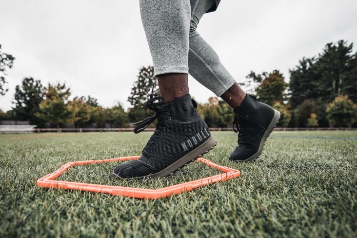 6DJZ198 Men High-Top Black Ivy Turf Trainer Nobull