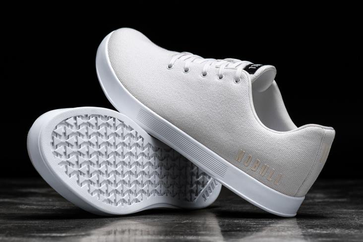 6DJZ37 Men White Canvas Trainer Nobull