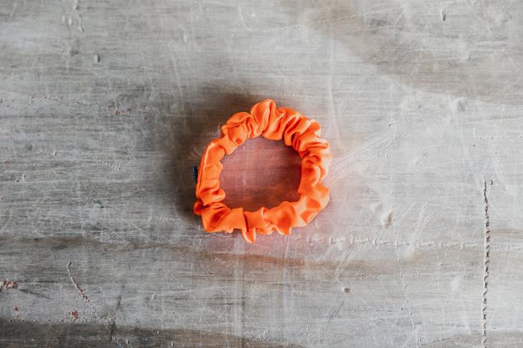 6DJZ418 Unisex Scrunchie Nobull