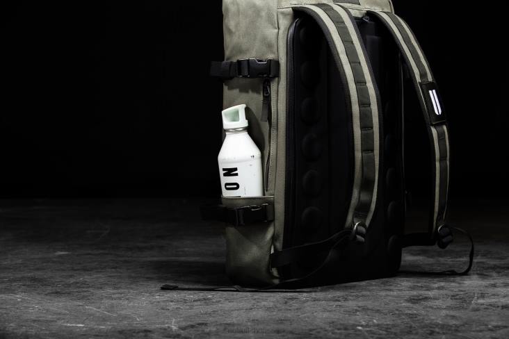 6DJZ443 Unisex Waxed Canvas Duffleback Nobull