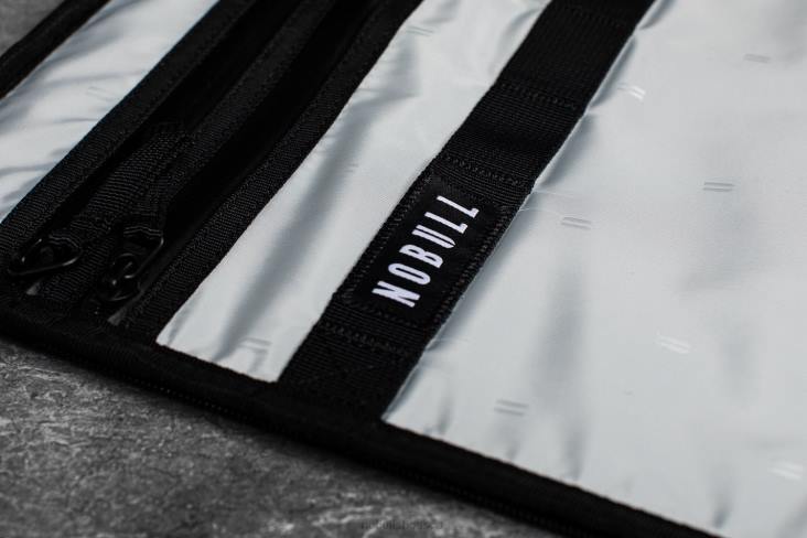 6DJZ451 Women Horns Waxed Canvas Duffleback Nobull