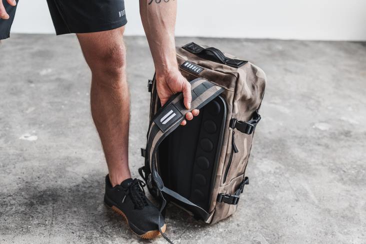 6DJZ452 Unisex Waxed Canvas Duffleback Nobull