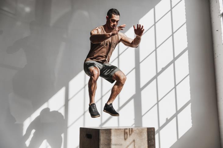 6DJZ48 Men Black Dark Gum Suede Mid Trainer Nobull