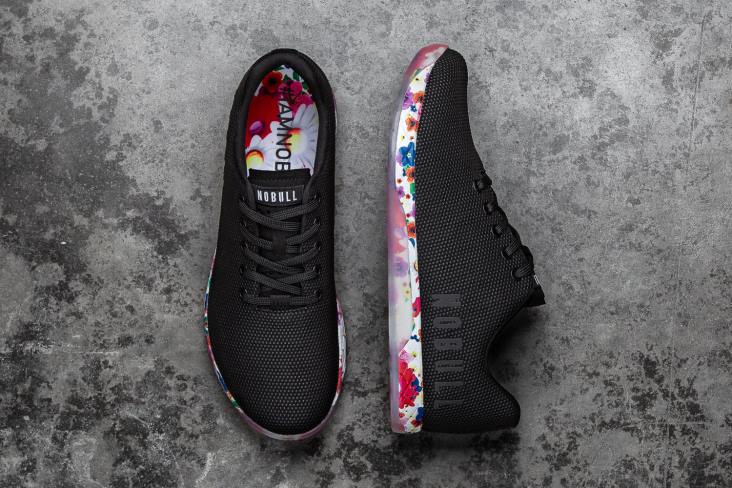 6DJZ503 Women Black Daisy Trainer Nobull