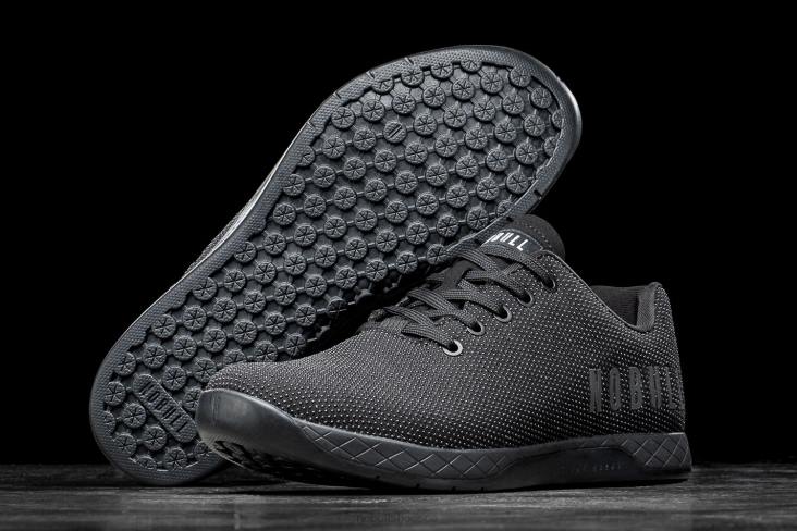 6DJZ509 Women Black Trainer Nobull