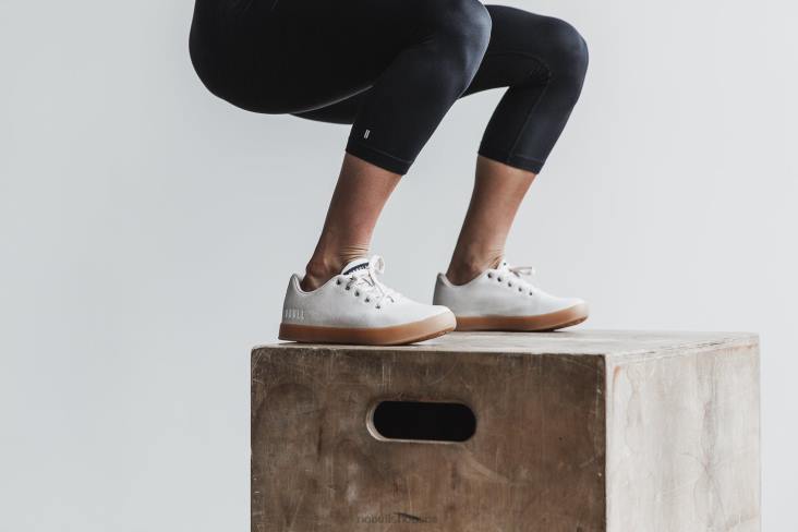 6DJZ512 Women Ivory Gum Canvas Trainer Nobull