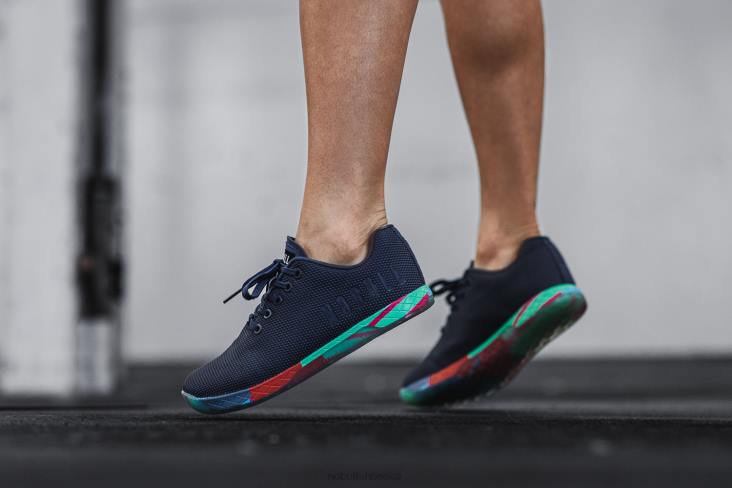 6DJZ519 Women Navy Lightning Trainer Nobull