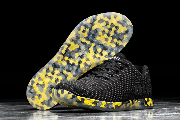 6DJZ530 Women Black Radial Trainer Nobull