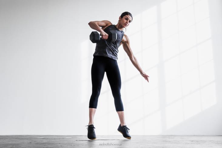 6DJZ534 Women Black Gum Trainer Nobull