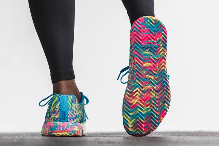 6DJZ567 Women Swirl Trainer+ Nobull