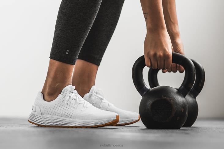 6DJZ578 Women White Ripstop Runner Nobull