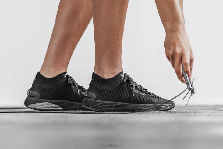 6DJZ580 Women Black Knit Runner Nobull