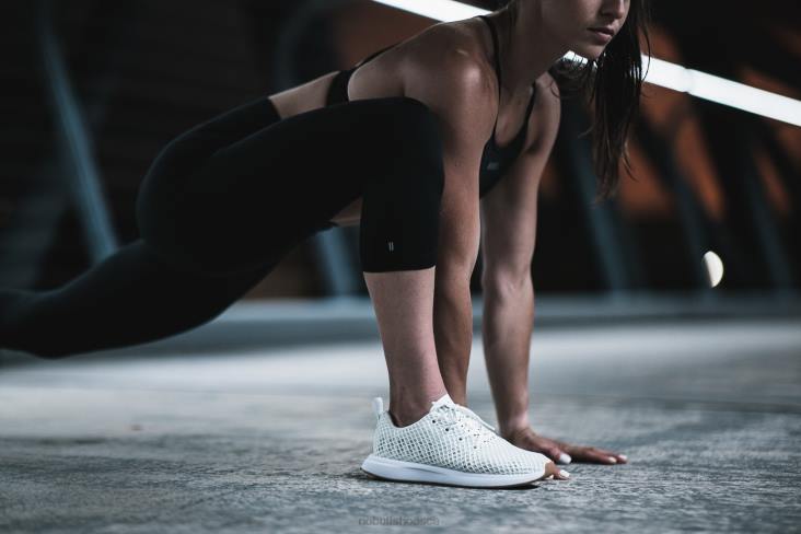 6DJZ587 Women White Mesh Runner Nobull