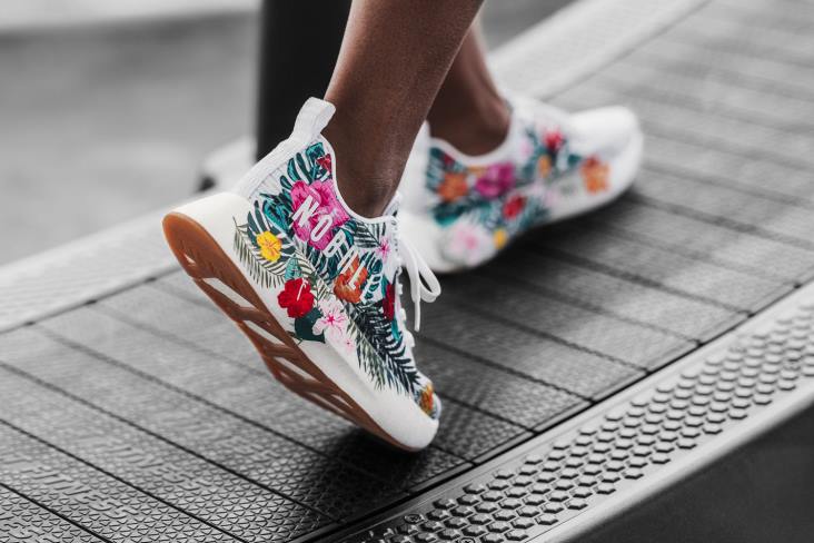 6DJZ608 Women Tropical Runner+ Nobull