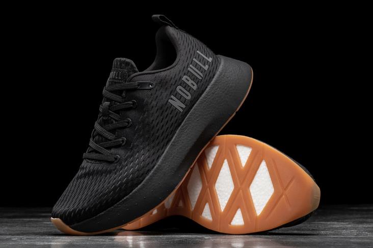 6DJZ624 Women Black Gum Runner+ Nobull