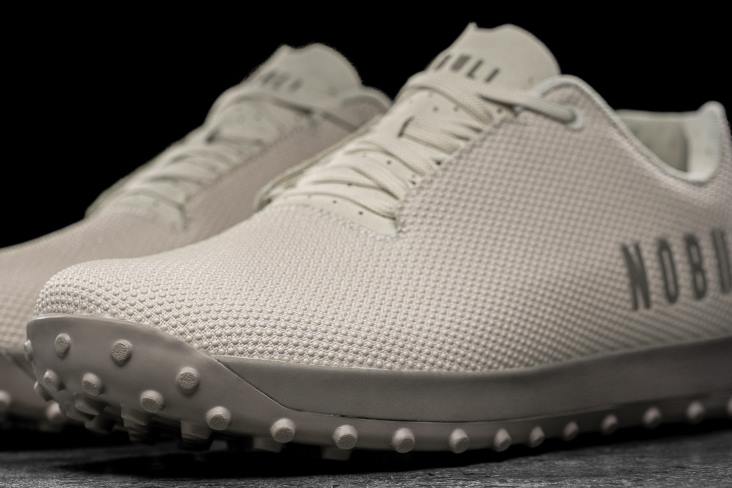 6DJZ629 Women Sand Fallen Rock Turf Trainer Nobull