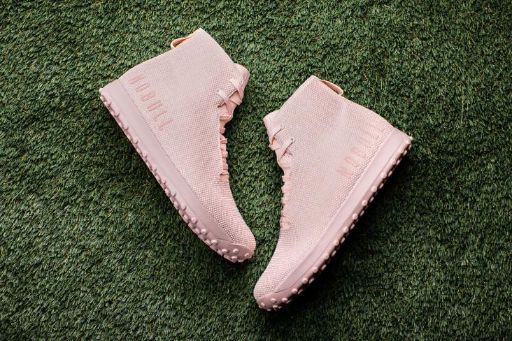 6DJZ636 Women High-Top Blush Heather Turf Trainer Nobull