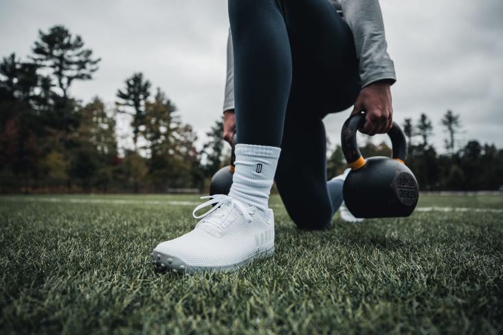 6DJZ637 Women White Arctic Turf Trainer Nobull