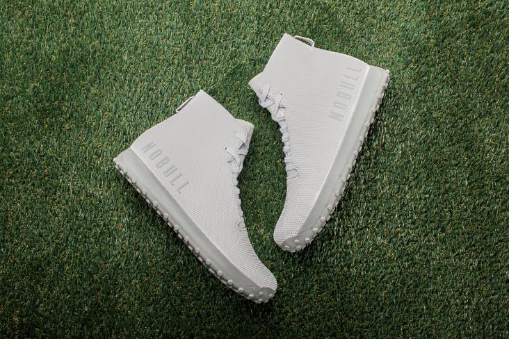 6DJZ638 Women High-Top White Arctic Turf Trainer Nobull