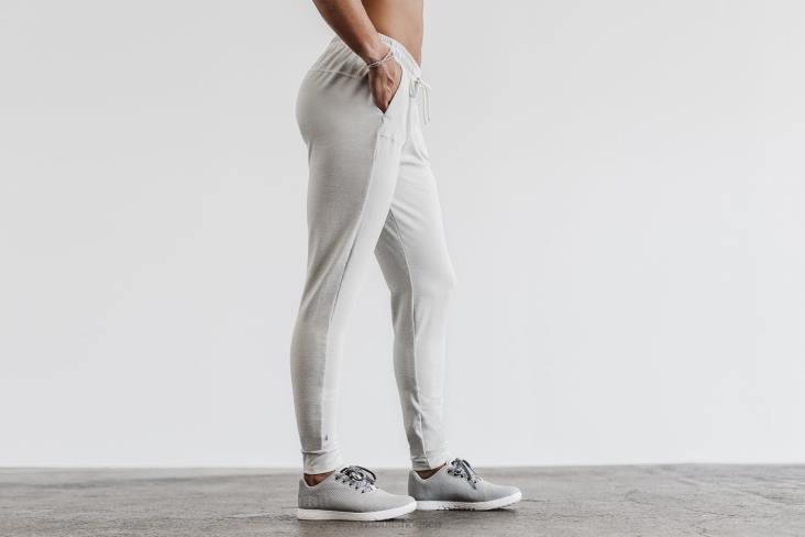 6DJZ685 Women Jogger Nobull
