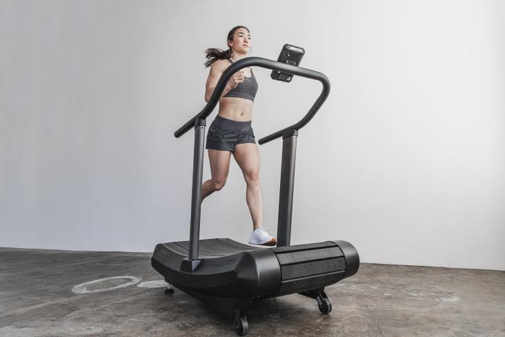 6DJZ879 Women Pace Short 3 Nobull