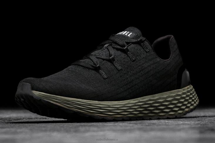 6DJZ146 Men Black Ivy Ripstop Runner Nobull