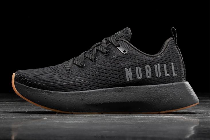 6DJZ190 Men Black Gum Runner+ Nobull