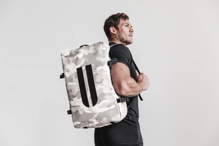 6DJZ455 Women Horns Waxed Canvas Duffleback Nobull